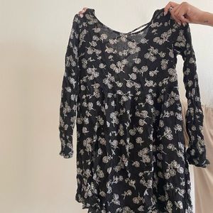 Summer daffodil dress